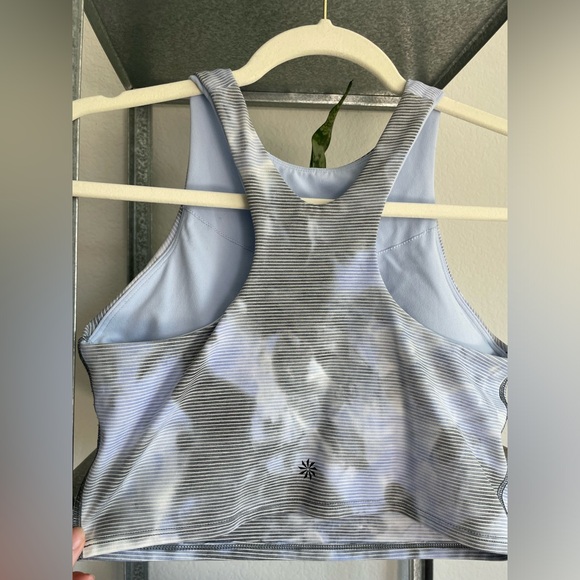 Athleta Tops - Athleta women’s crop top workout tank